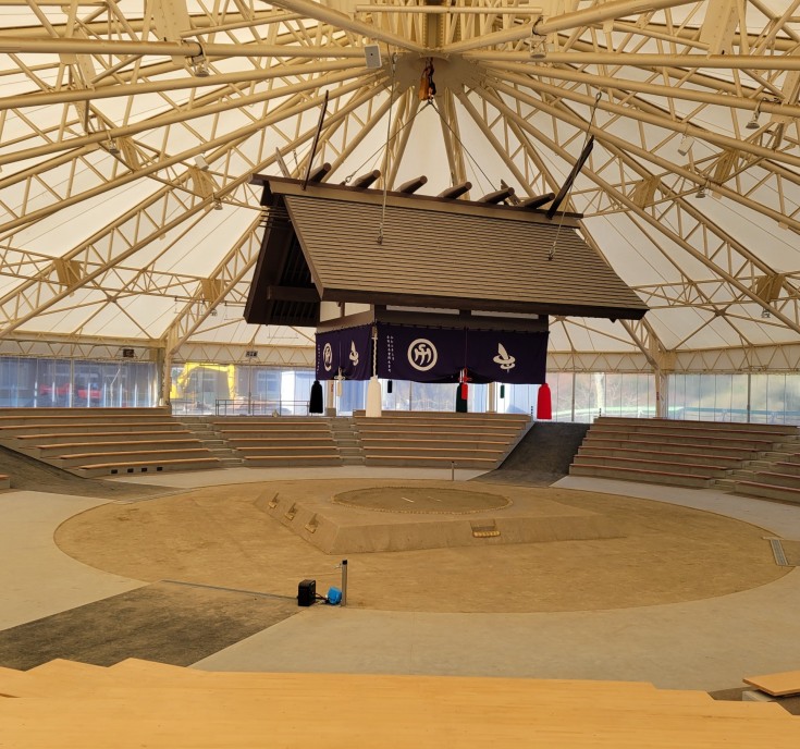 相撲場(本格的な土俵）